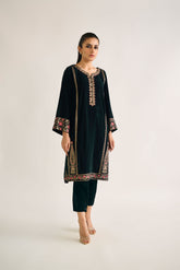 DA-1715 GREEN EMBROIDERED KURTA